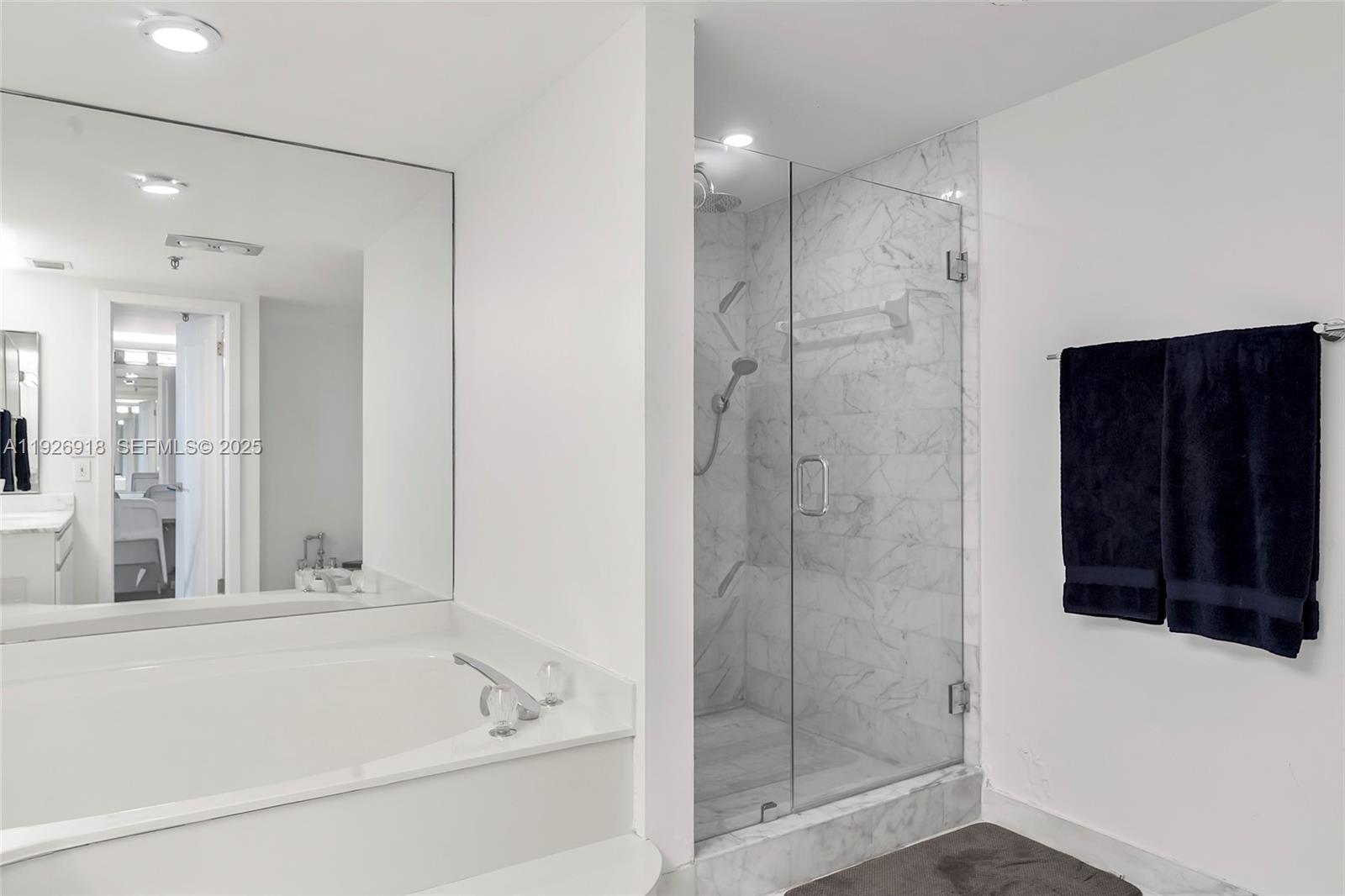 NINE ISLAND AVENUE CONDO - Residential