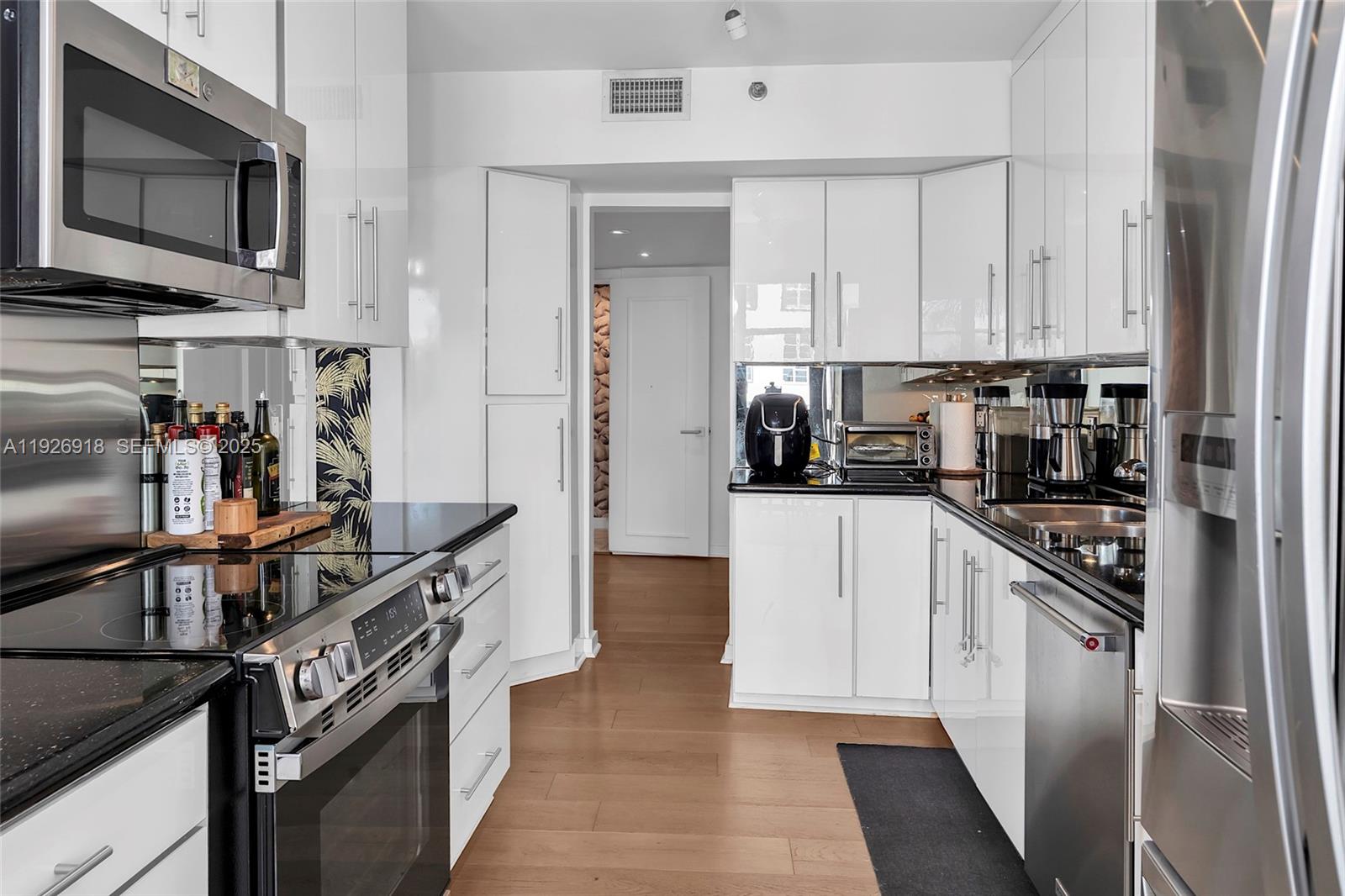 NINE ISLAND AVENUE CONDO - Residential