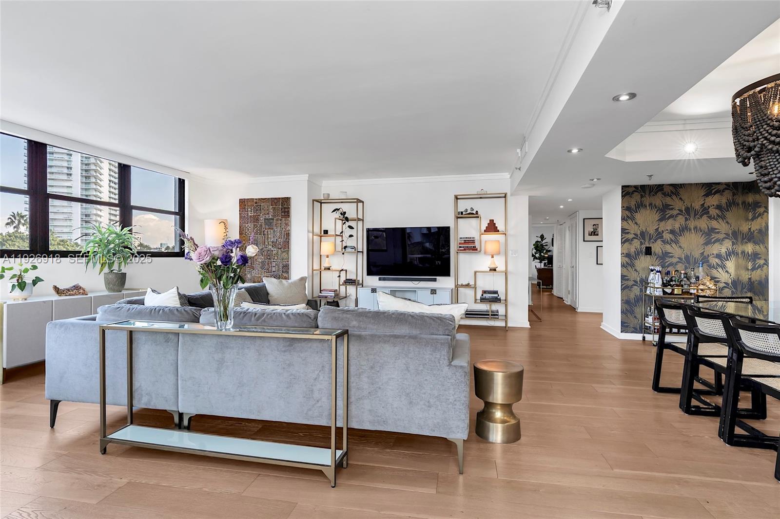 NINE ISLAND AVENUE CONDO - Residential