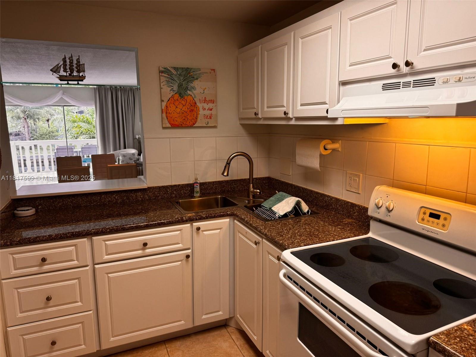 ISLE OF PARADISE CO-OP - Residential