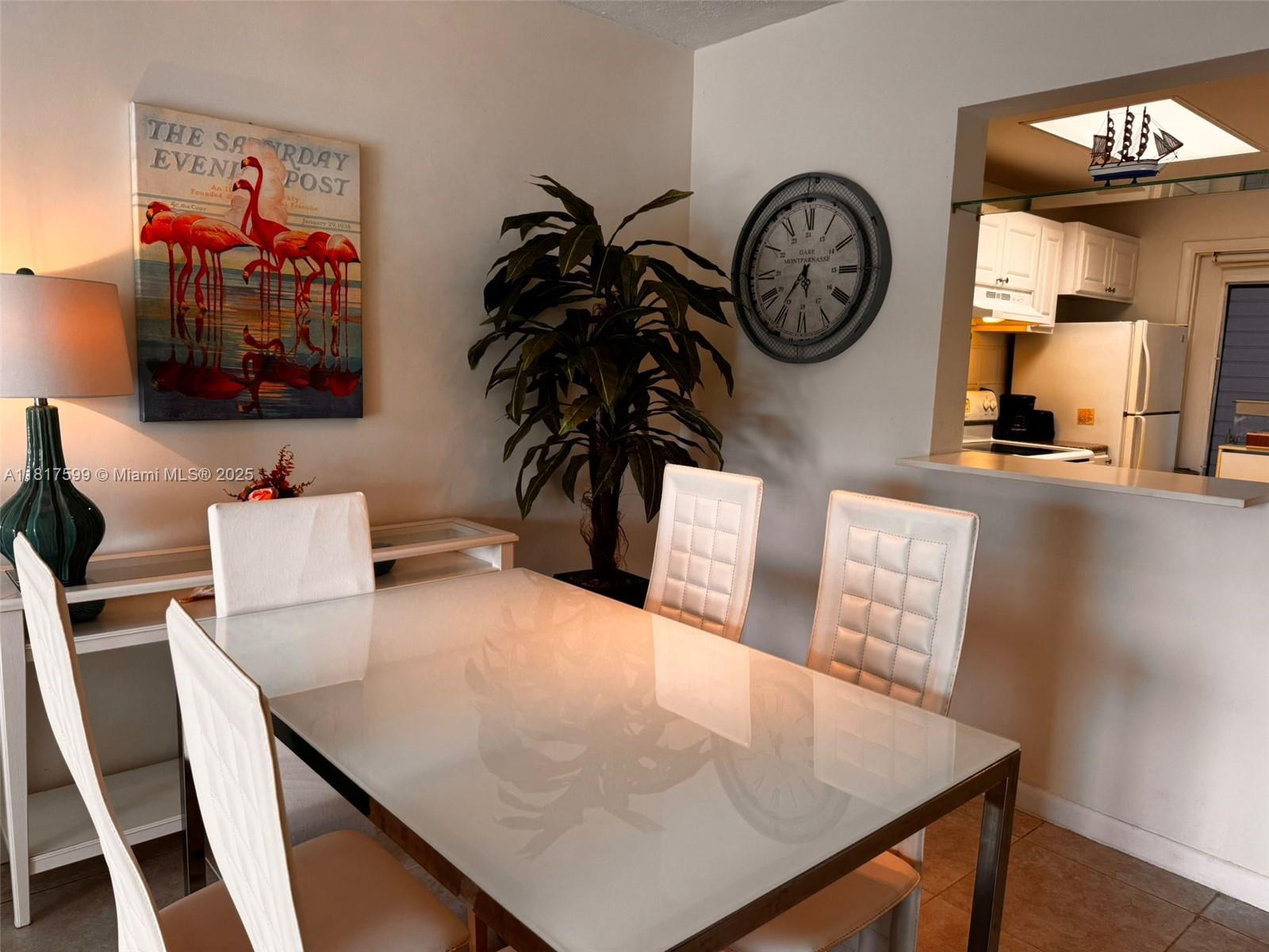 ISLE OF PARADISE CO-OP - Residential