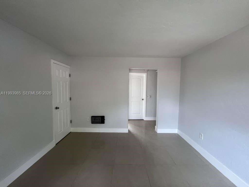 ORCHARD VILLA EXTENSION - Residential Lease