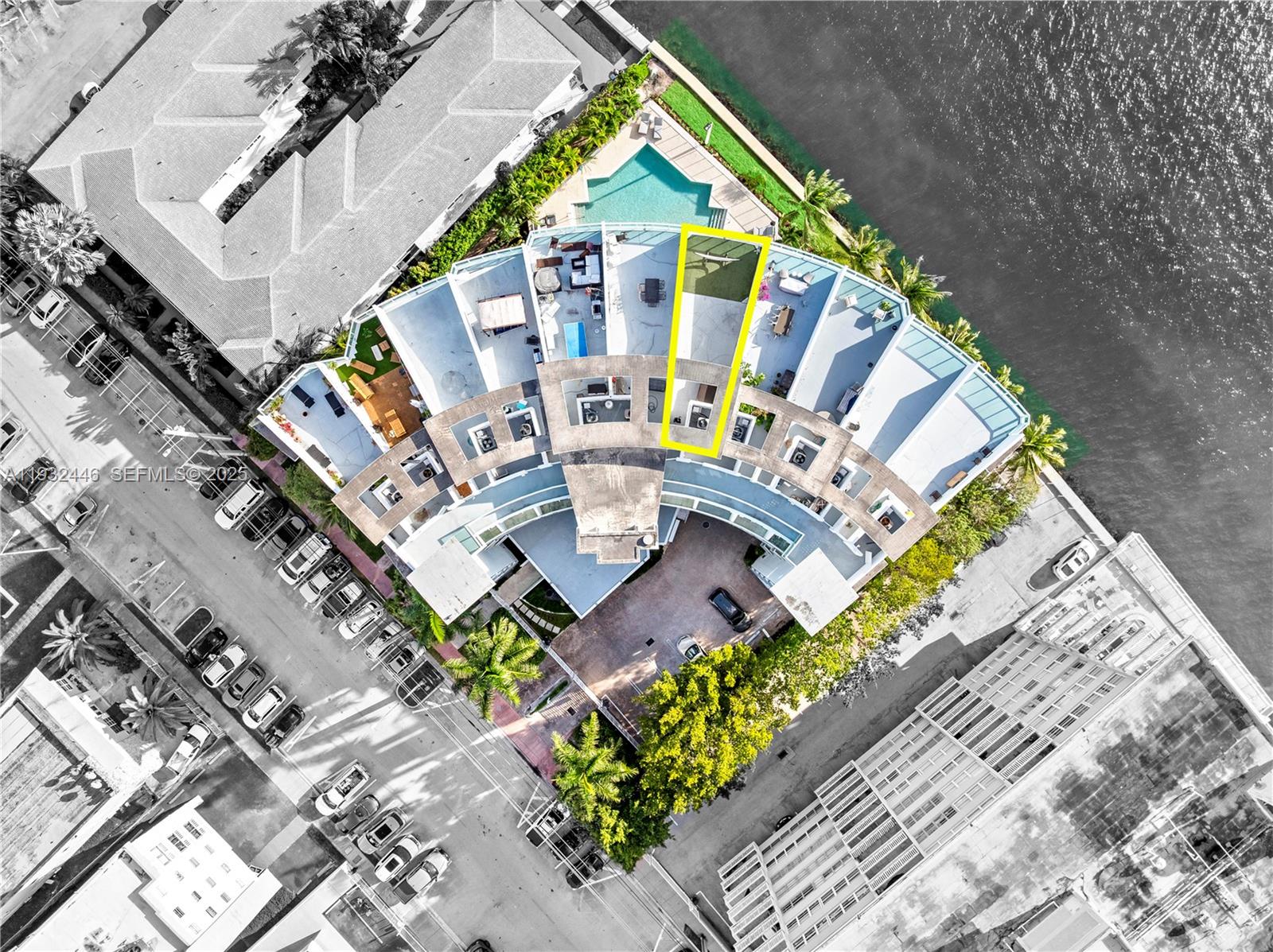 BAY VIEW LOFTS CONDO - Residential Lease