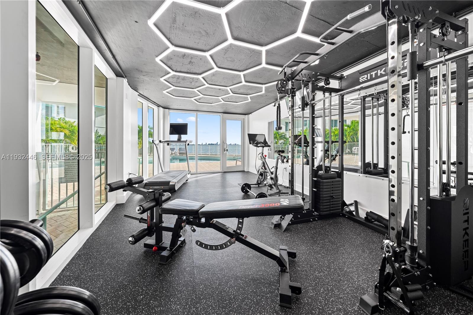 BAY VIEW LOFTS CONDO - Residential Lease