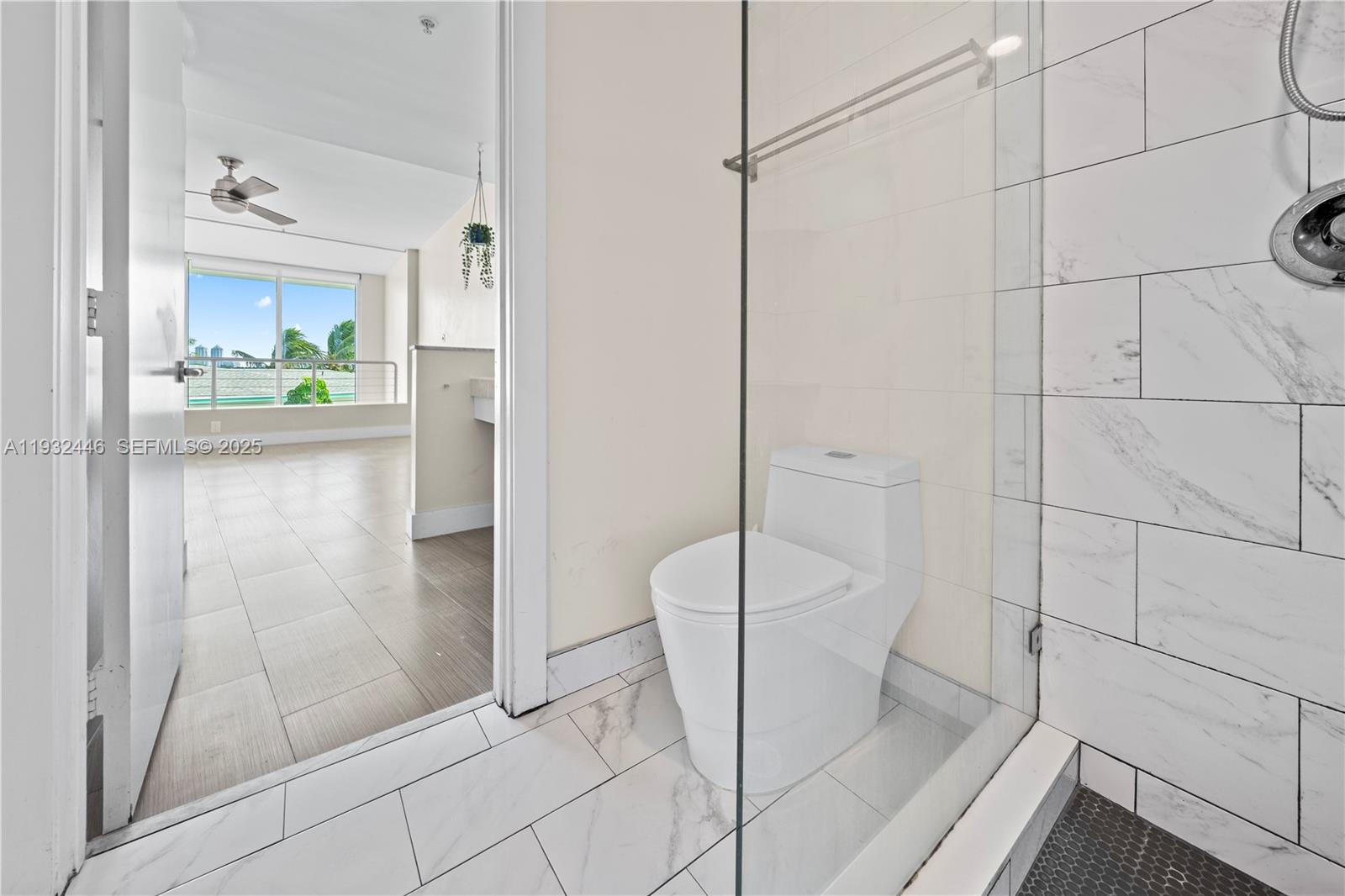 BAY VIEW LOFTS CONDO - Residential Lease