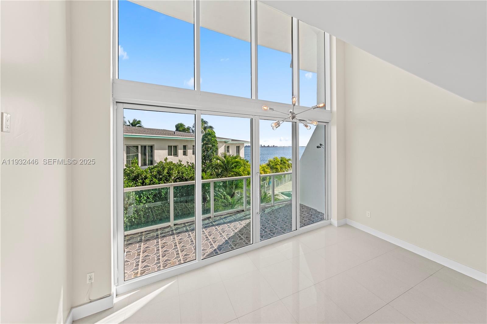 BAY VIEW LOFTS CONDO - Residential Lease