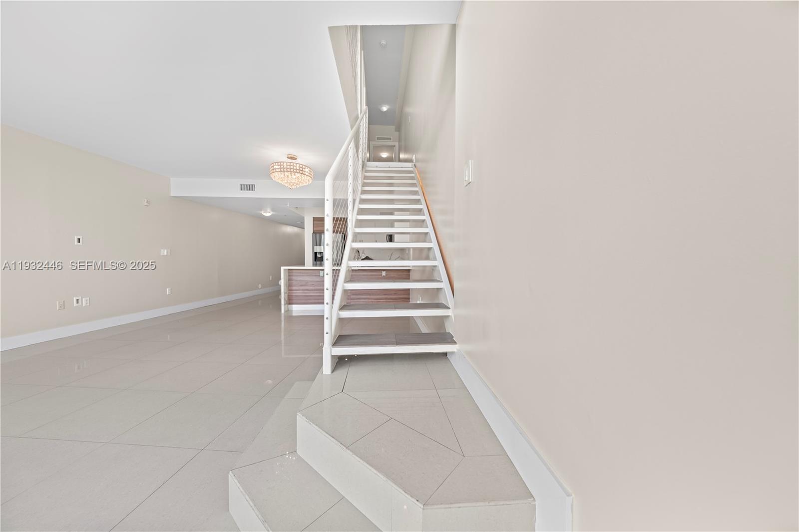 BAY VIEW LOFTS CONDO - Residential Lease