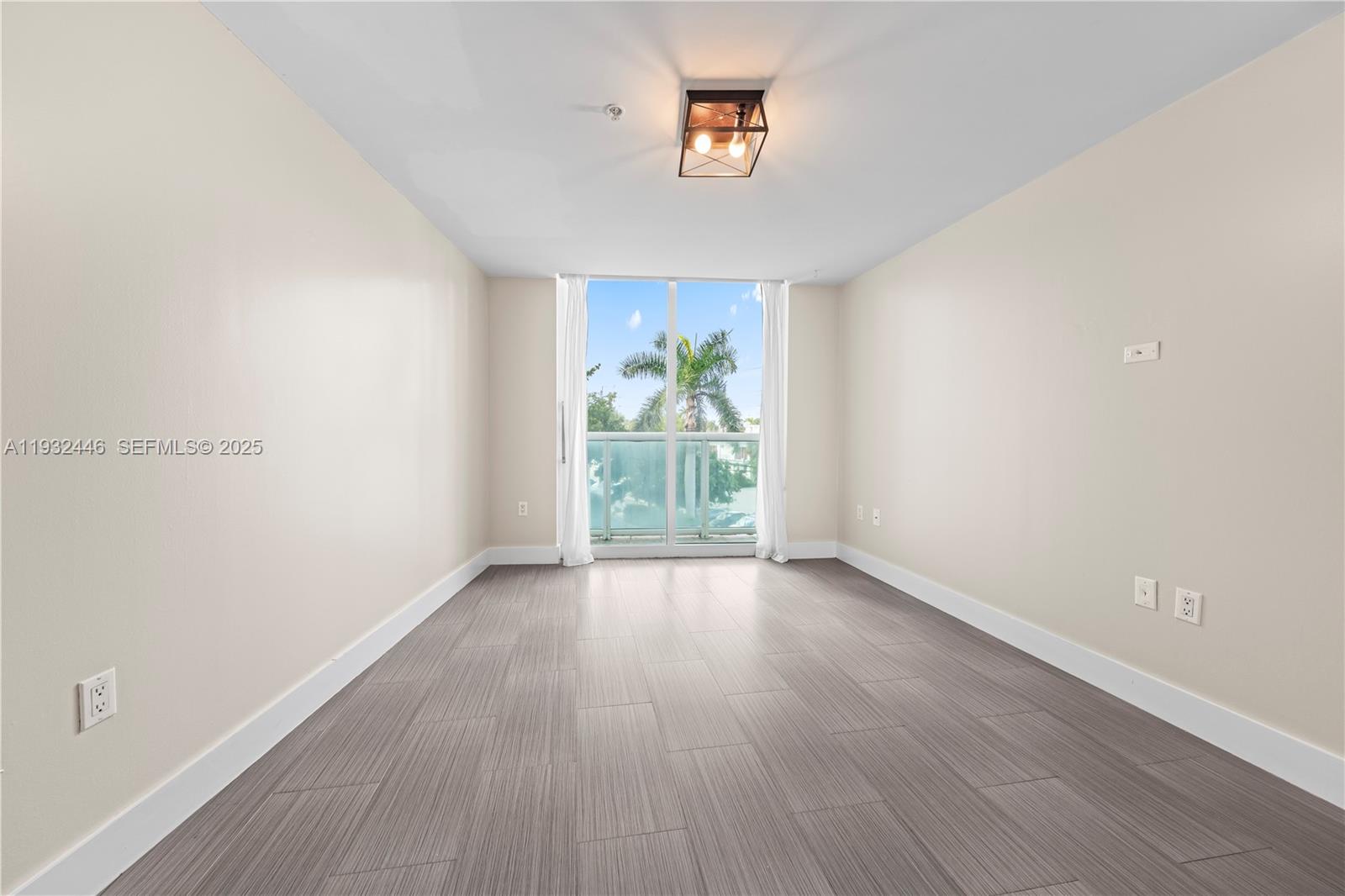 BAY VIEW LOFTS CONDO - Residential Lease