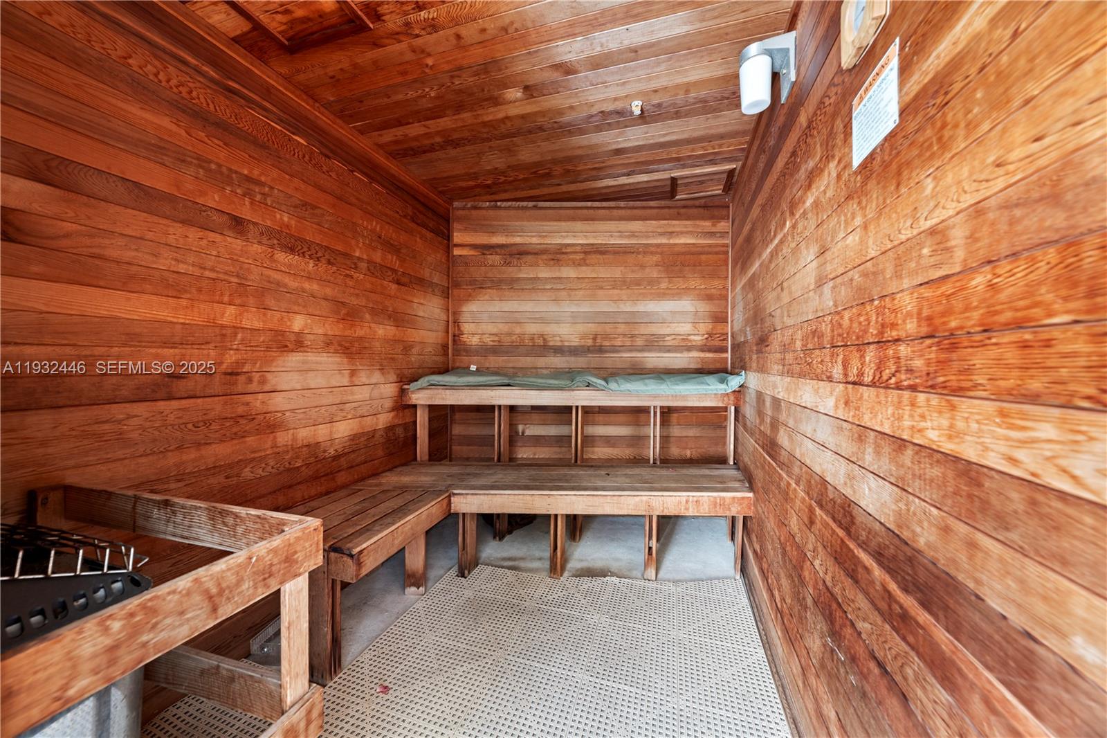 BAY VIEW LOFTS CONDO - Residential Lease