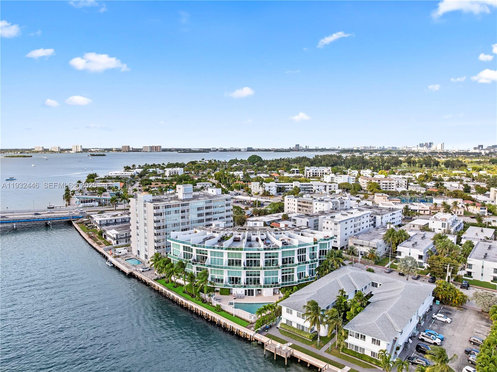 BAY VIEW LOFTS CONDO - Residential Lease