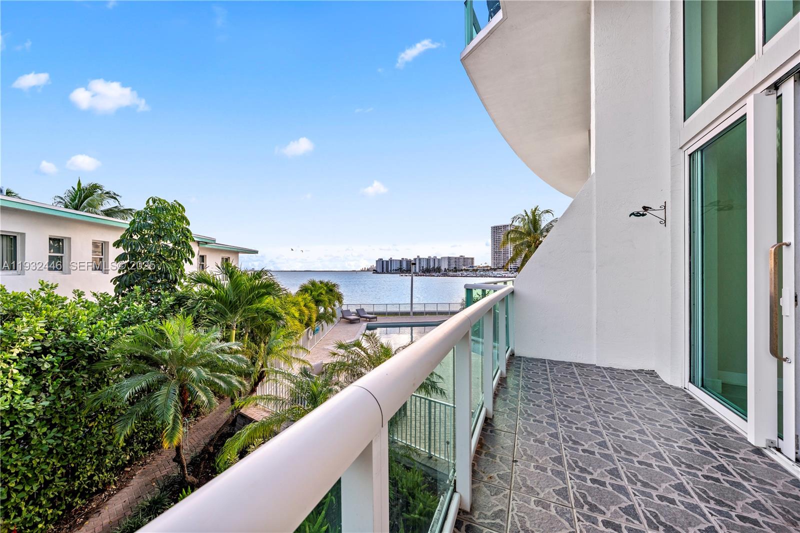 BAY VIEW LOFTS CONDO - Residential Lease