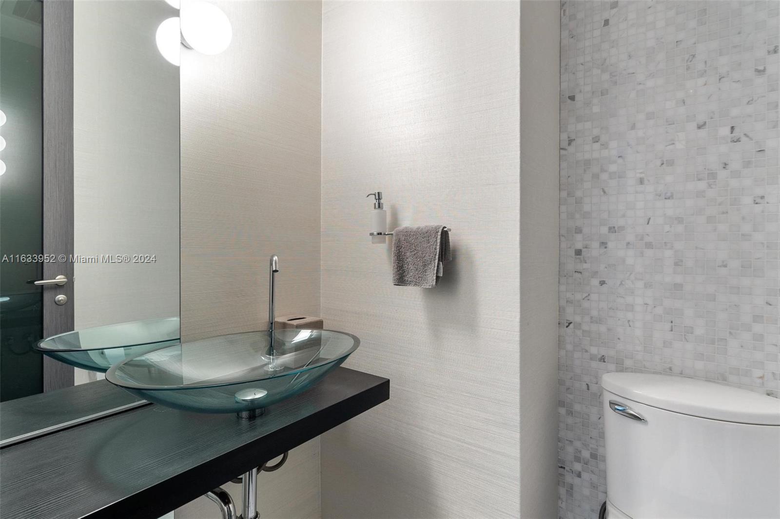 EPIC WEST CONDO - Residential