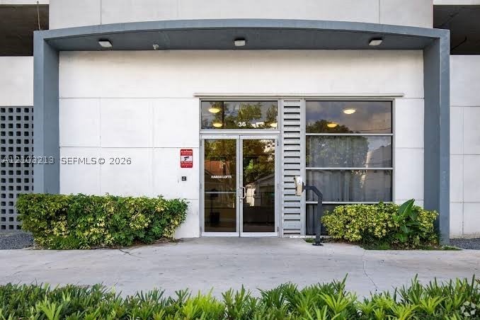 36 NW 6th Ave 402