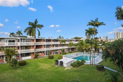 141 NE 10th Ave 26C Hallandale Beach FL 33009