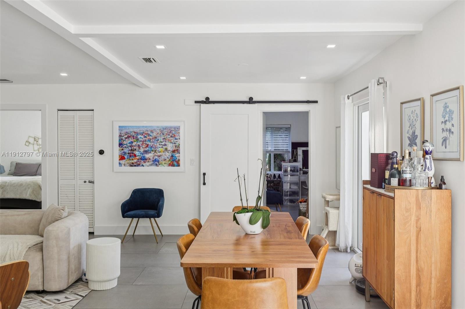 MIAMI SHORES SEC 6 - Residential