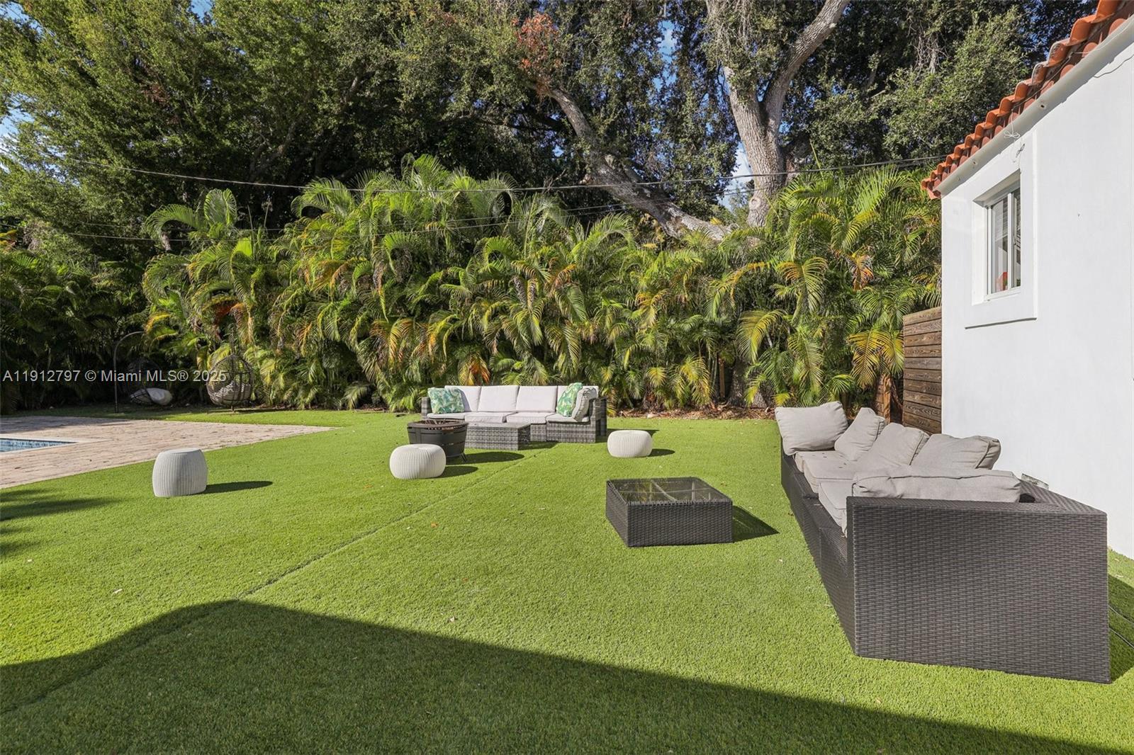 MIAMI SHORES SEC 6 - Residential