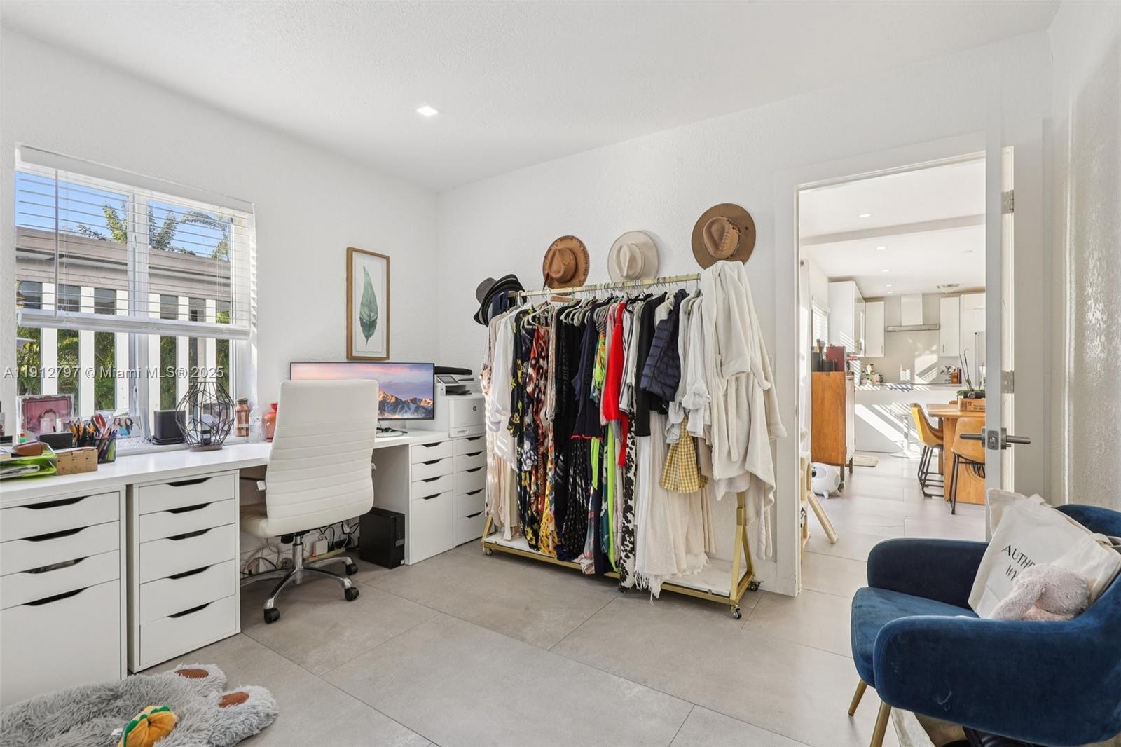 MIAMI SHORES SEC 6 - Residential