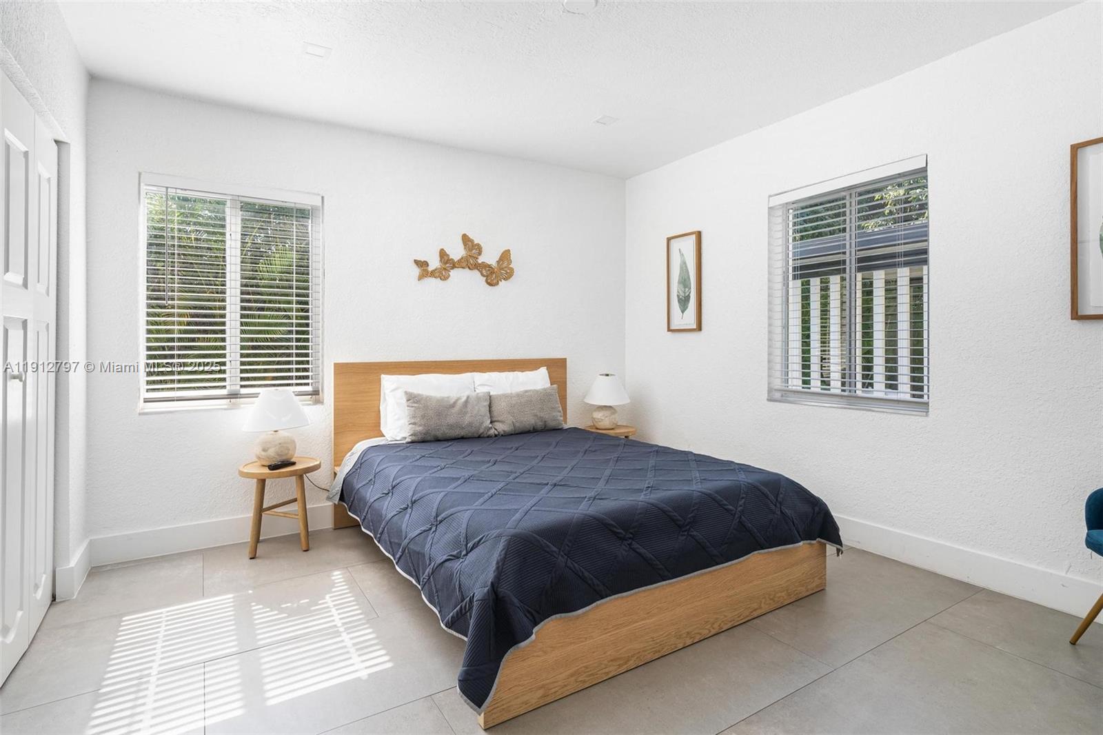 MIAMI SHORES SEC 6 - Residential