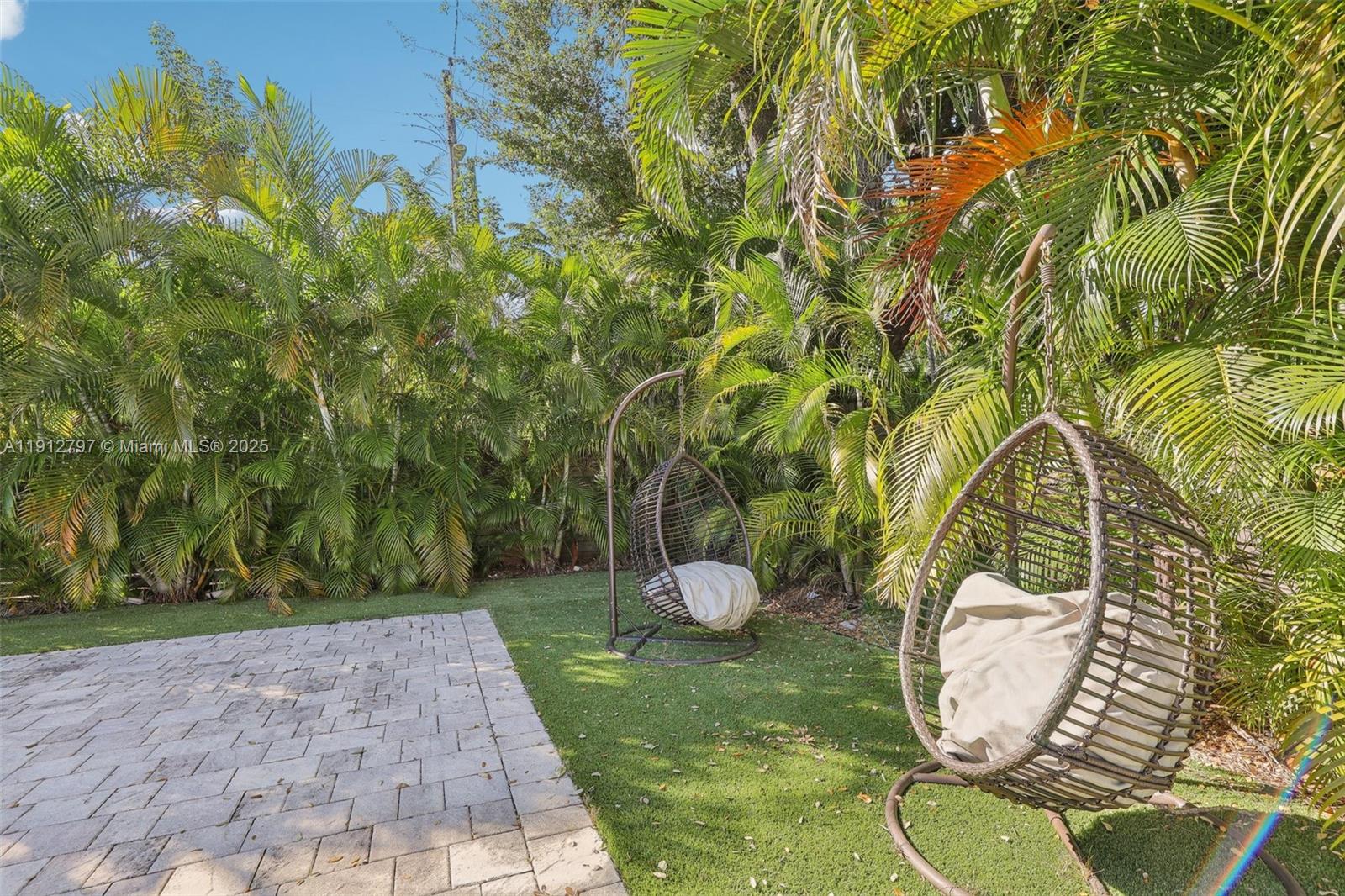 MIAMI SHORES SEC 6 - Residential