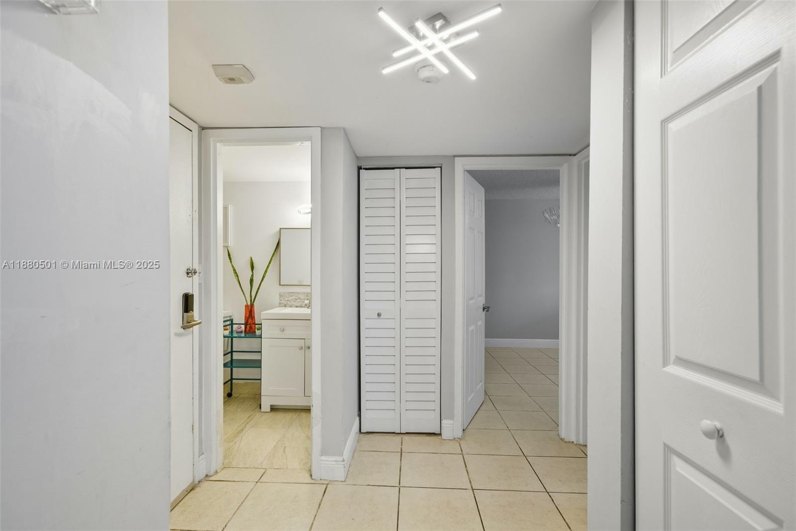 BAYVIEW PALMS CONDO - Residential