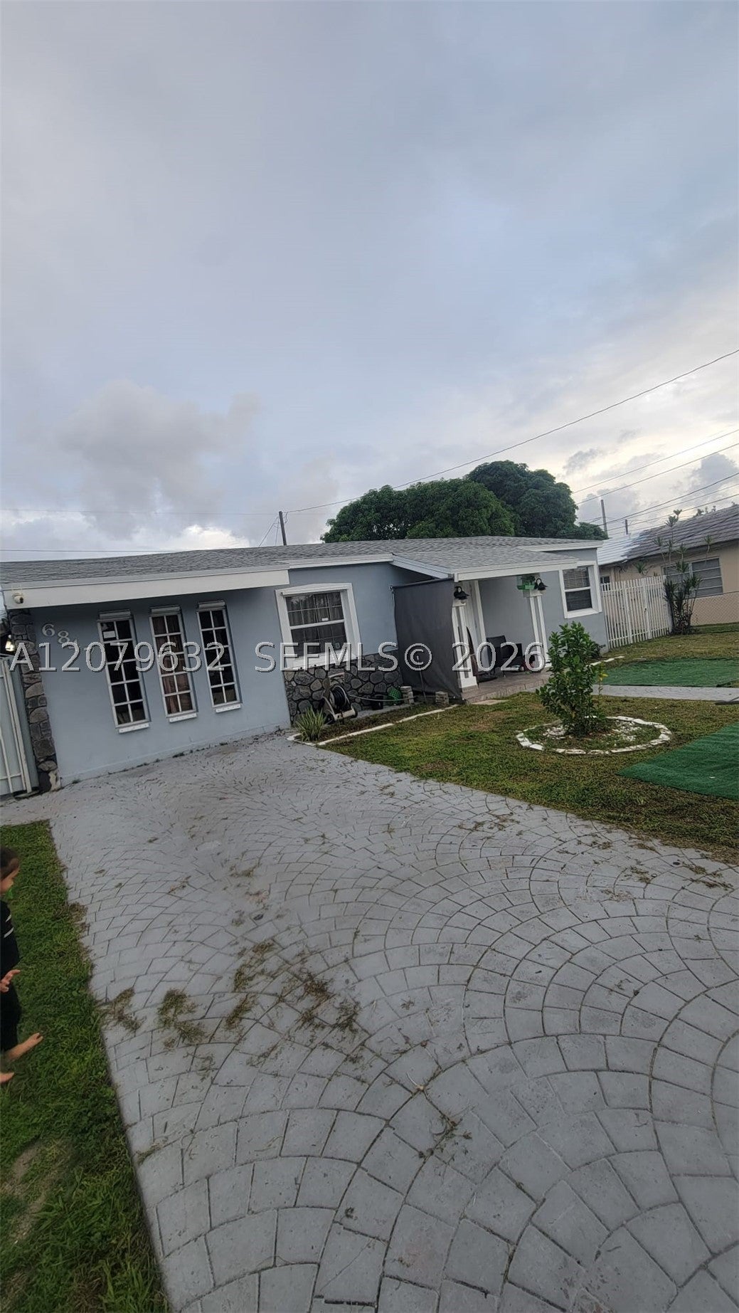 6847 SW 13th St, Miami FL 33144