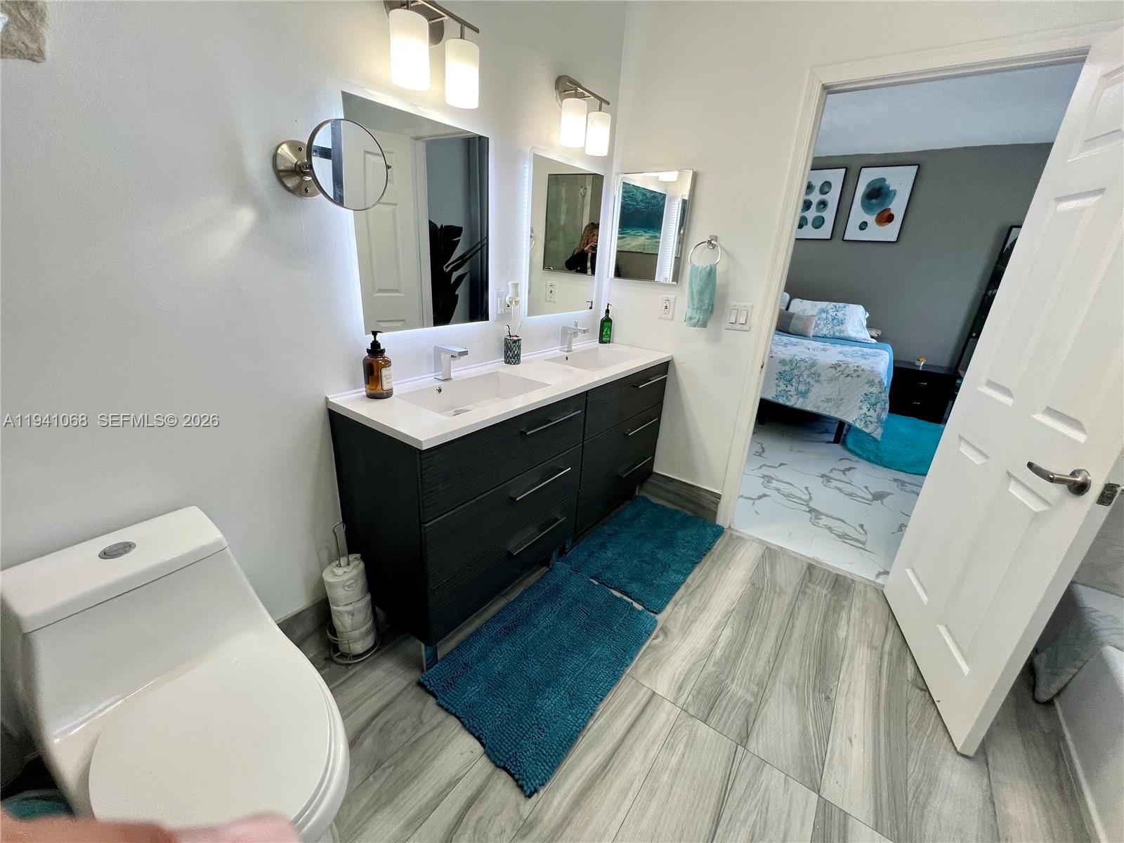 LAGO MAR SOUTH - Residential