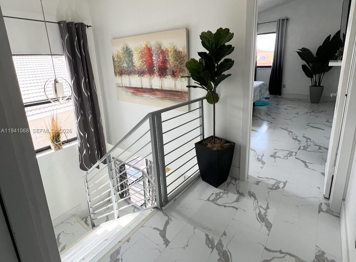 LAGO MAR SOUTH - Residential