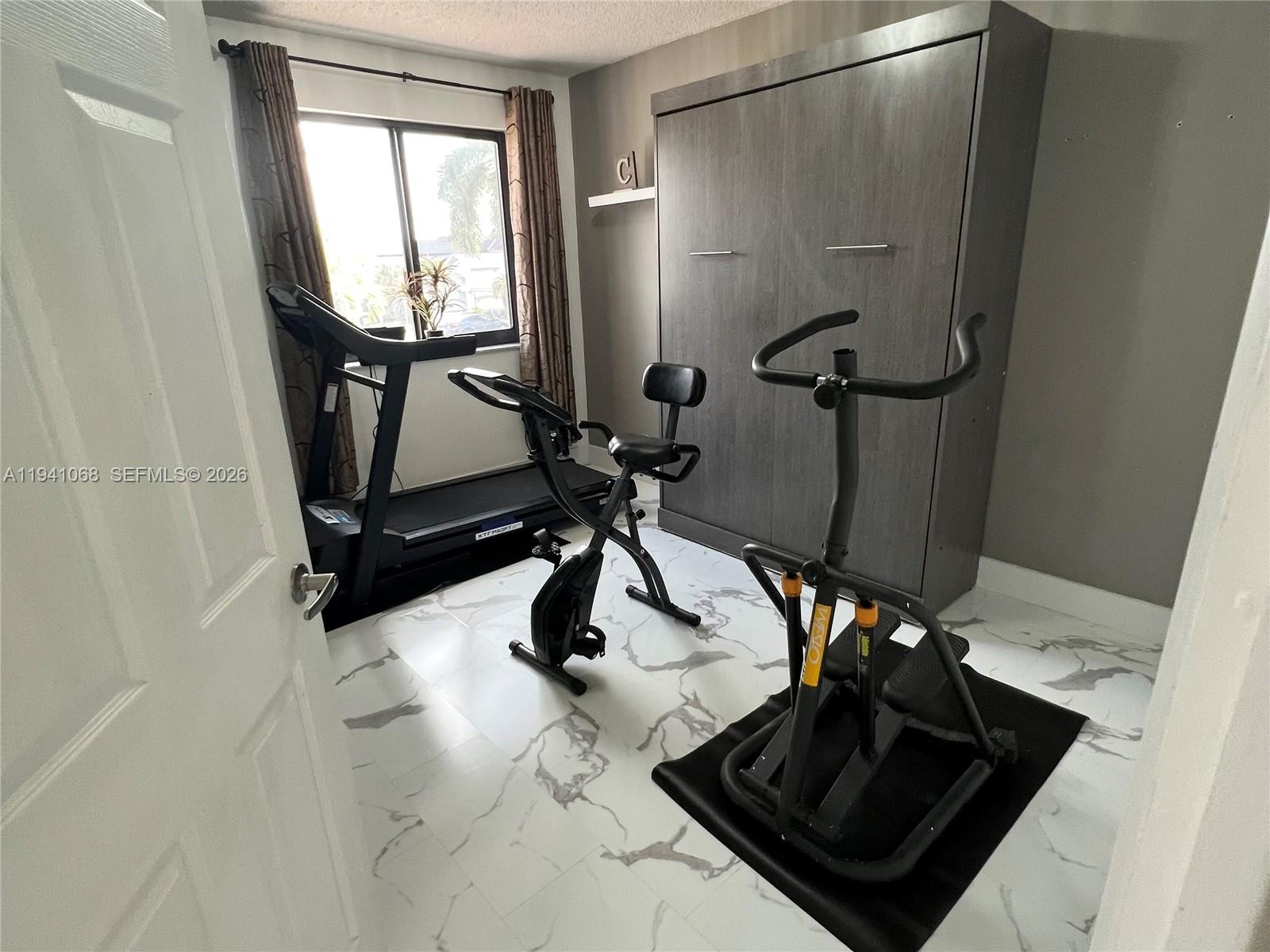 LAGO MAR SOUTH - Residential