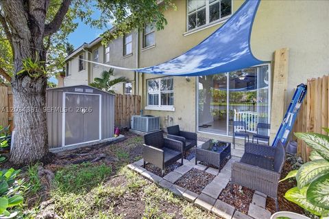 Tiny photo for 2491 SE 13th Ct, Homestead, FL 33035 (MLS # A12034381)