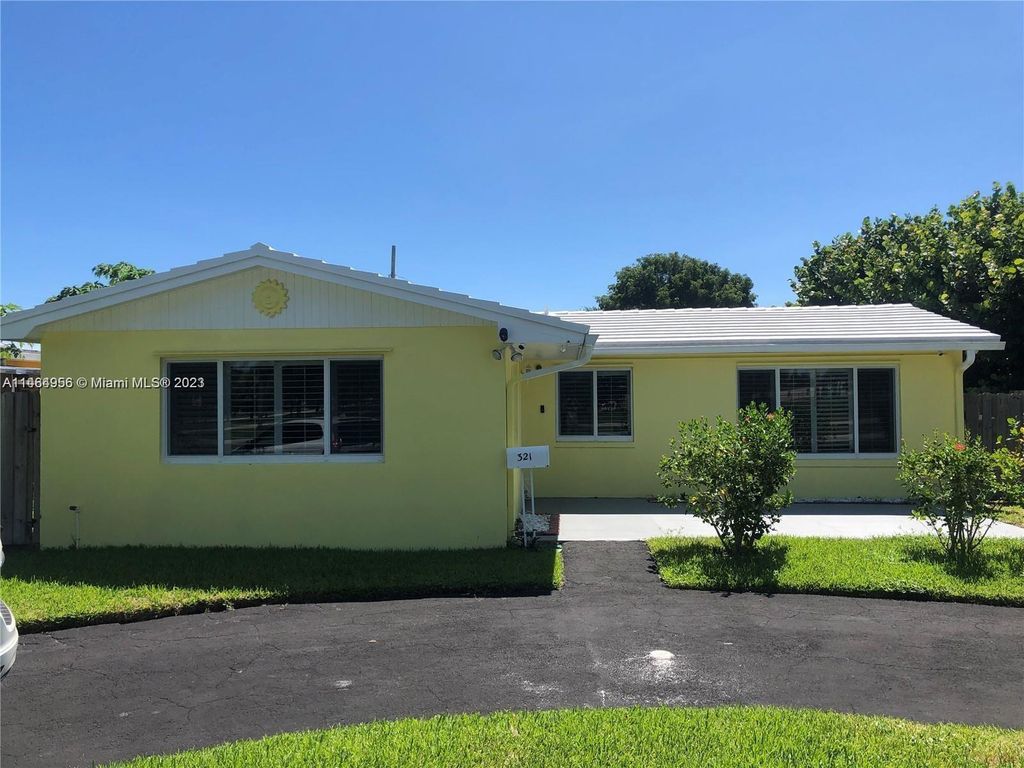 Photo of 321 6th St #1, Lake Park, FL 33403 (MLS # A11464956)