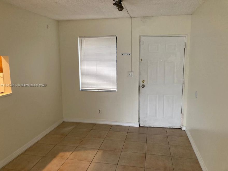 Upgraded Well Maintained 1 Bedroom, 1 Bath Condo at Presidential Golfview on The First Floor. Close to Shopping, Dining and More. Open Balcony, Stove, Refrigerator and Microwave. Lots of natural light. Walk in closet in bedroom. Tenant Occupied 11/28/2026 and pays $1600.00 per month.