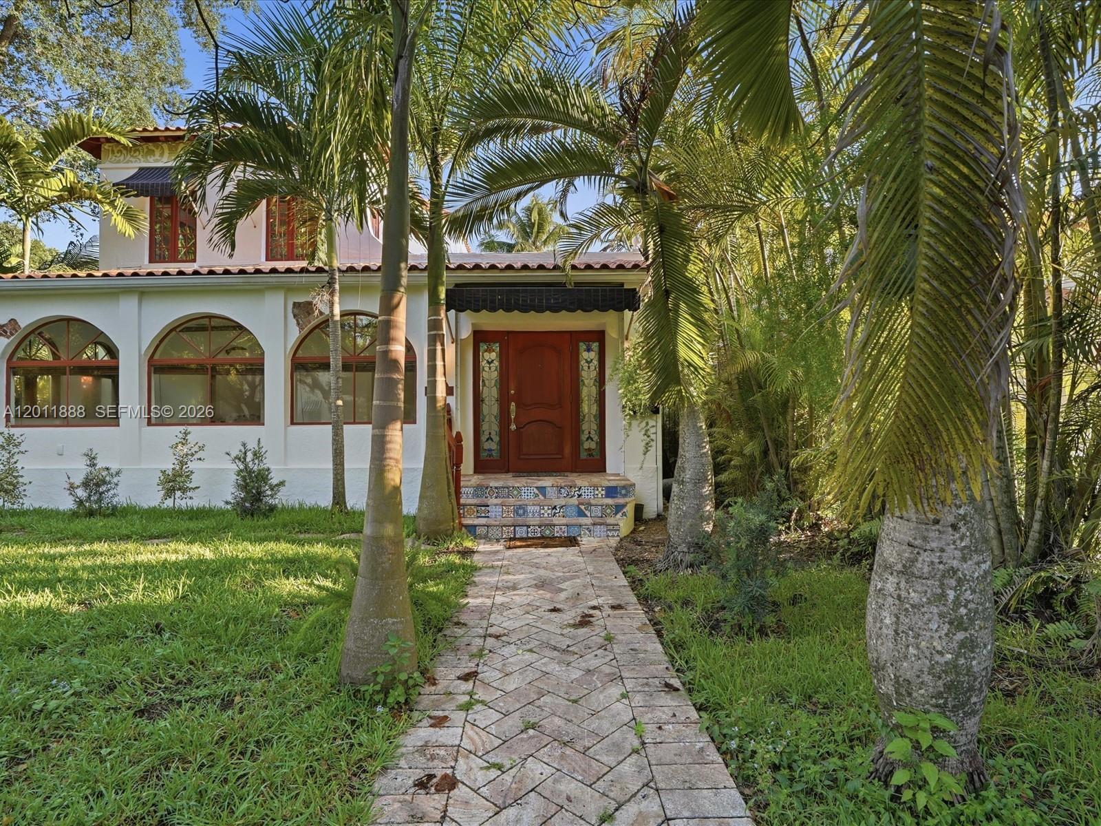 1137 Asturia Ave