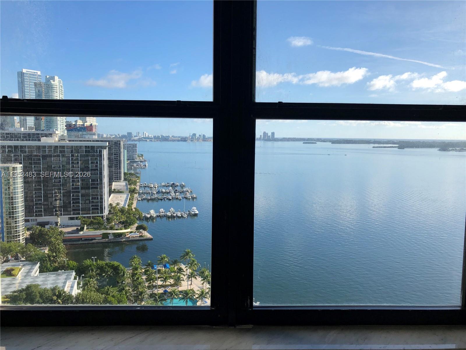BRICKELL BAY CLUB CONDO - Residential