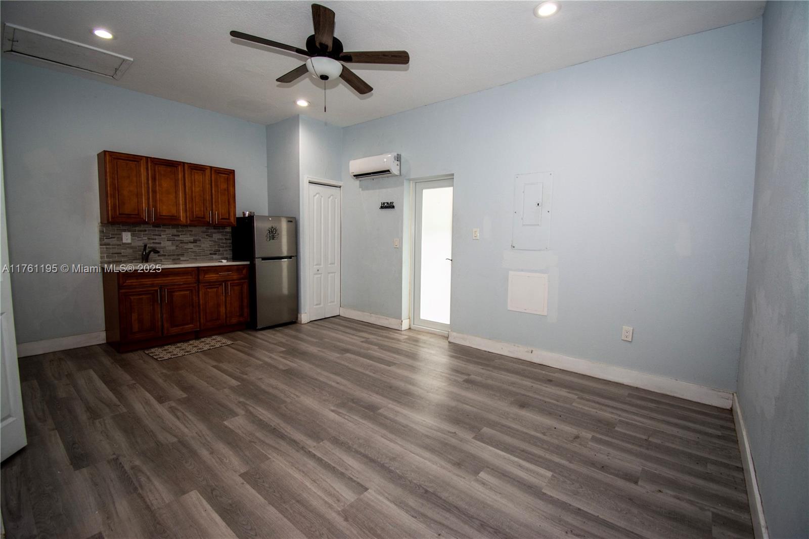 RIVIERA TRACE 1ST ADDN - Residential