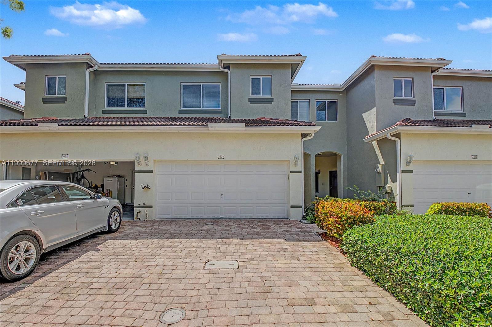 TOWNGATE NORTH - Residential