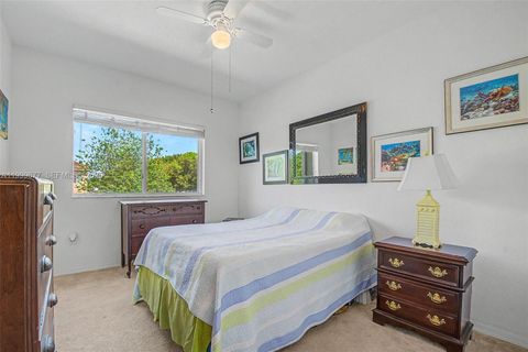 Tiny photo for 2020 SE 23rd Ave, Homestead, FL 33035 (MLS # A11999677)