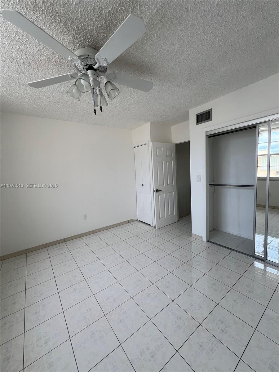 MANGO HILL CONDO #7 - Residential Lease