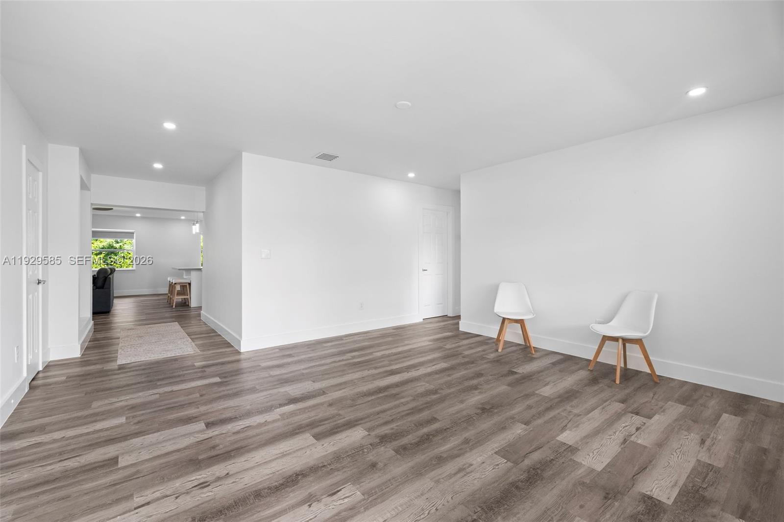 S CORAL HOMES SEC 3 - Residential