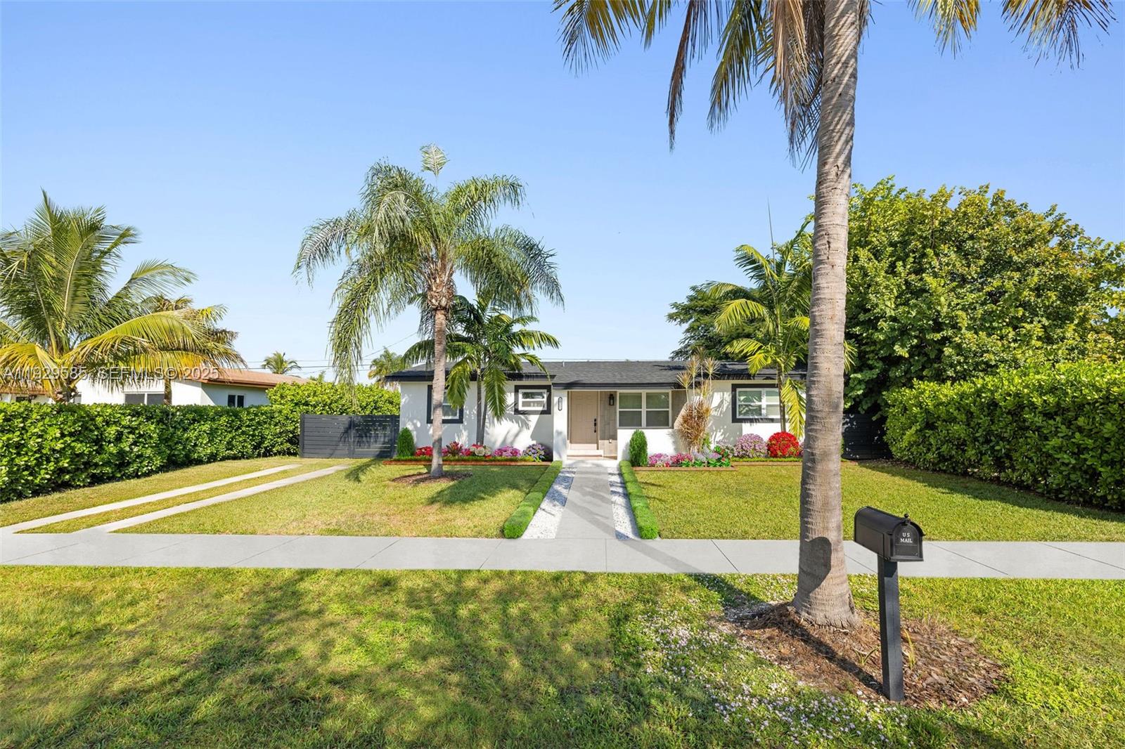 S CORAL HOMES SEC 3 - Residential