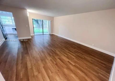 CYPRESS TREE CONDO BLDG 9 - Residential