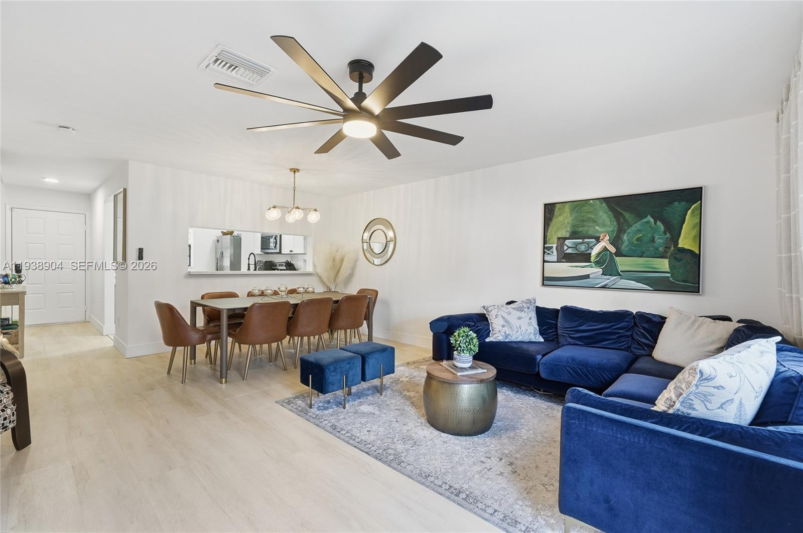 PEMBROKE LAKES SECTION EI - Residential