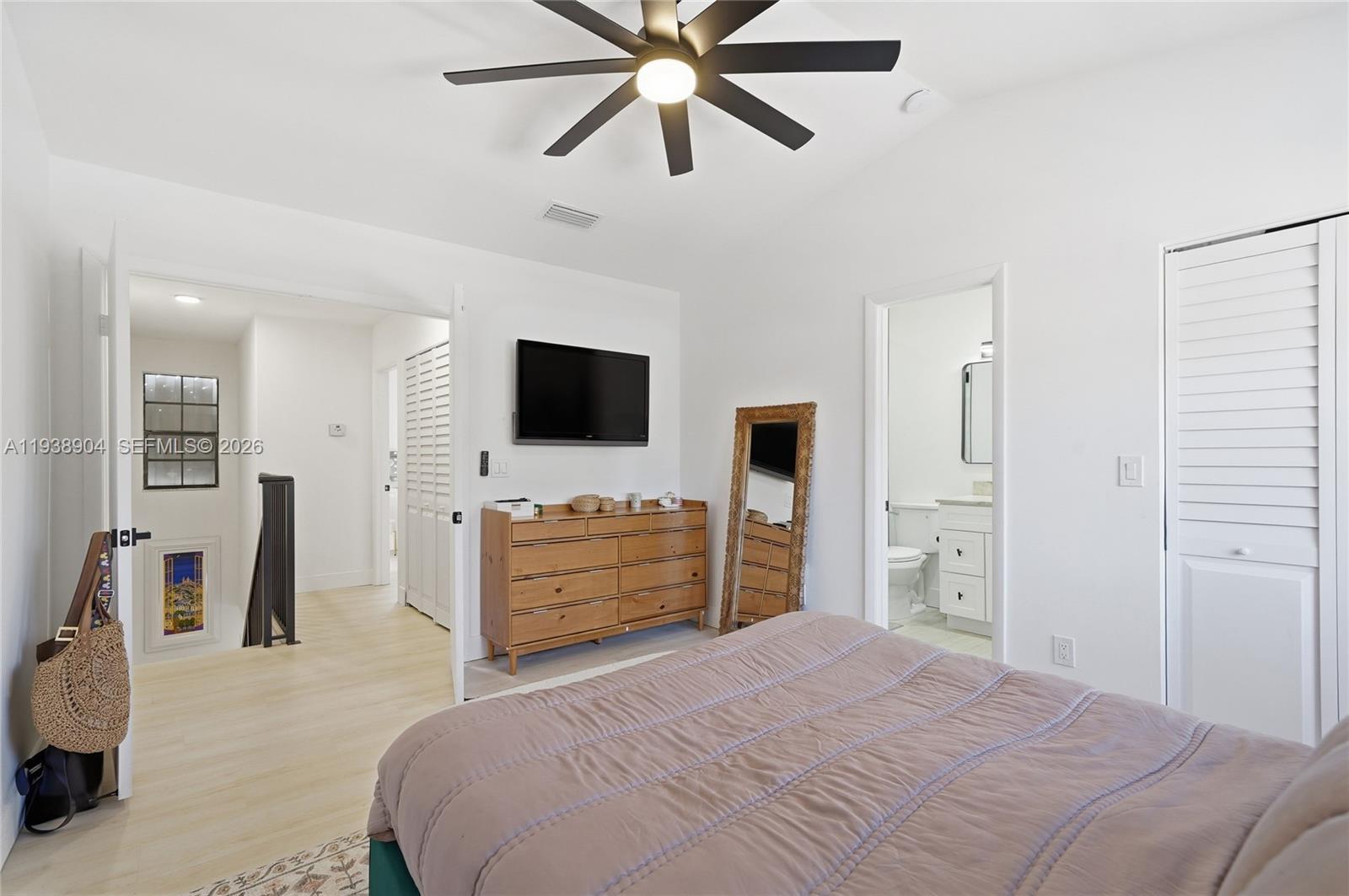 PEMBROKE LAKES SECTION EI - Residential