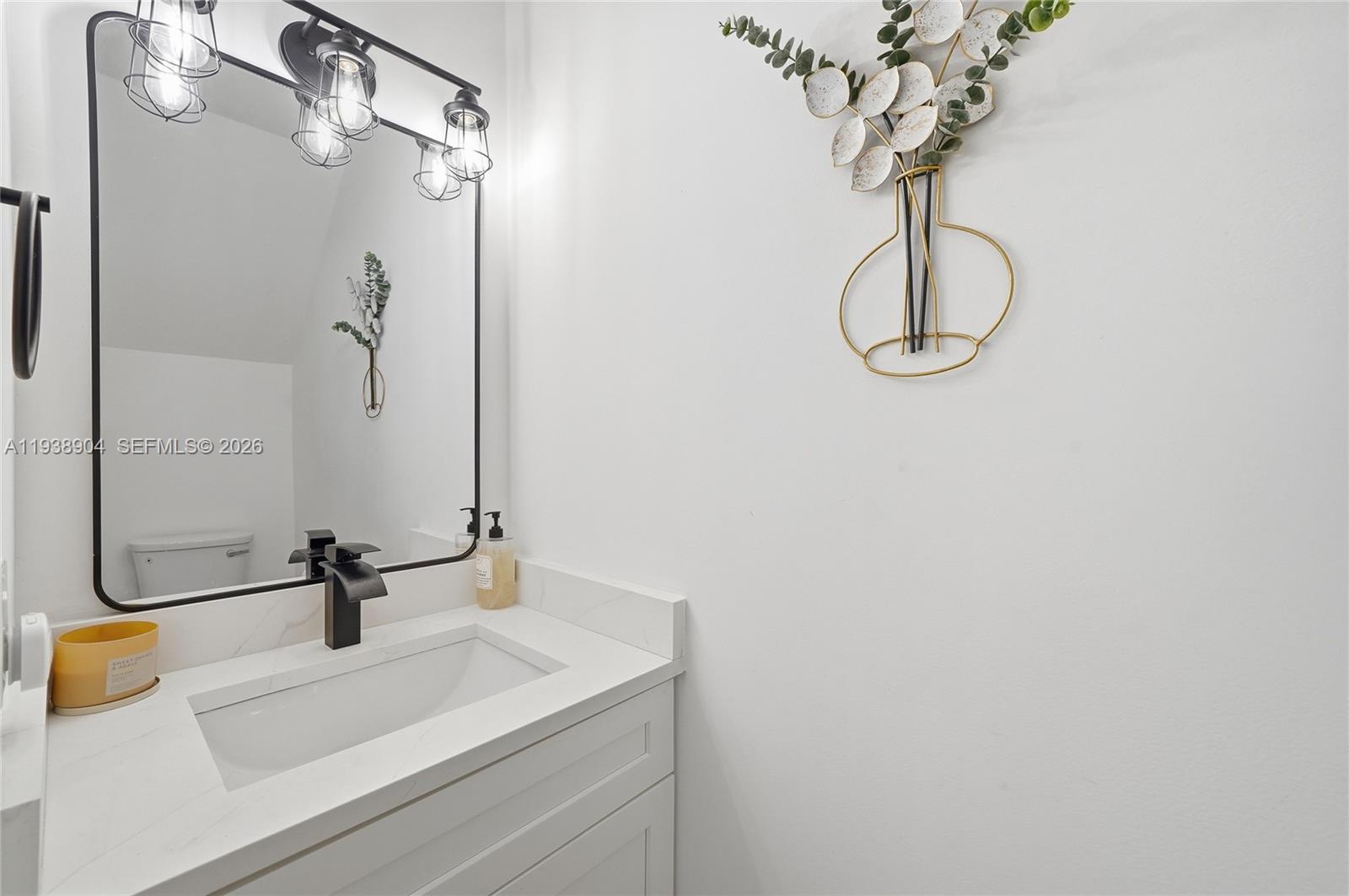 PEMBROKE LAKES SECTION EI - Residential