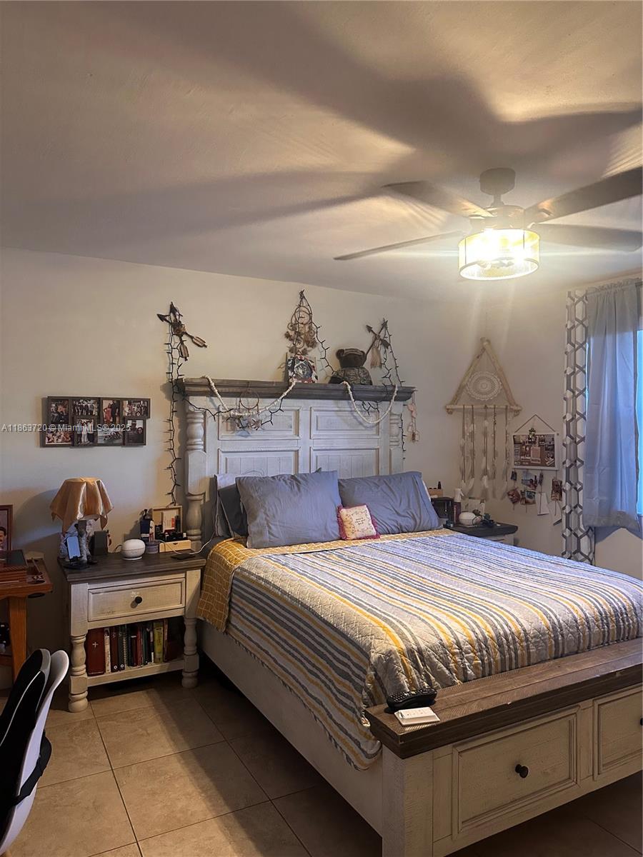 SUNRISE LAKES 168 CONDO - Residential