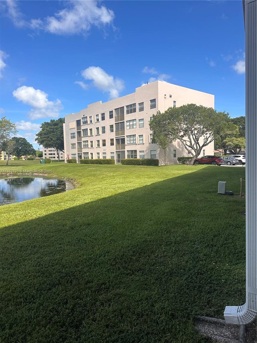 SUNRISE LAKES 168 CONDO - Residential