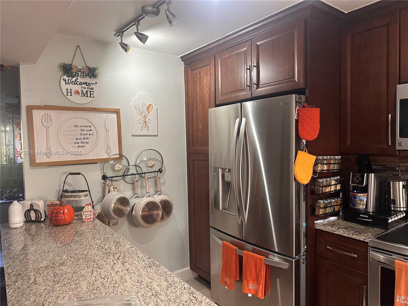 SUNRISE LAKES 168 CONDO - Residential