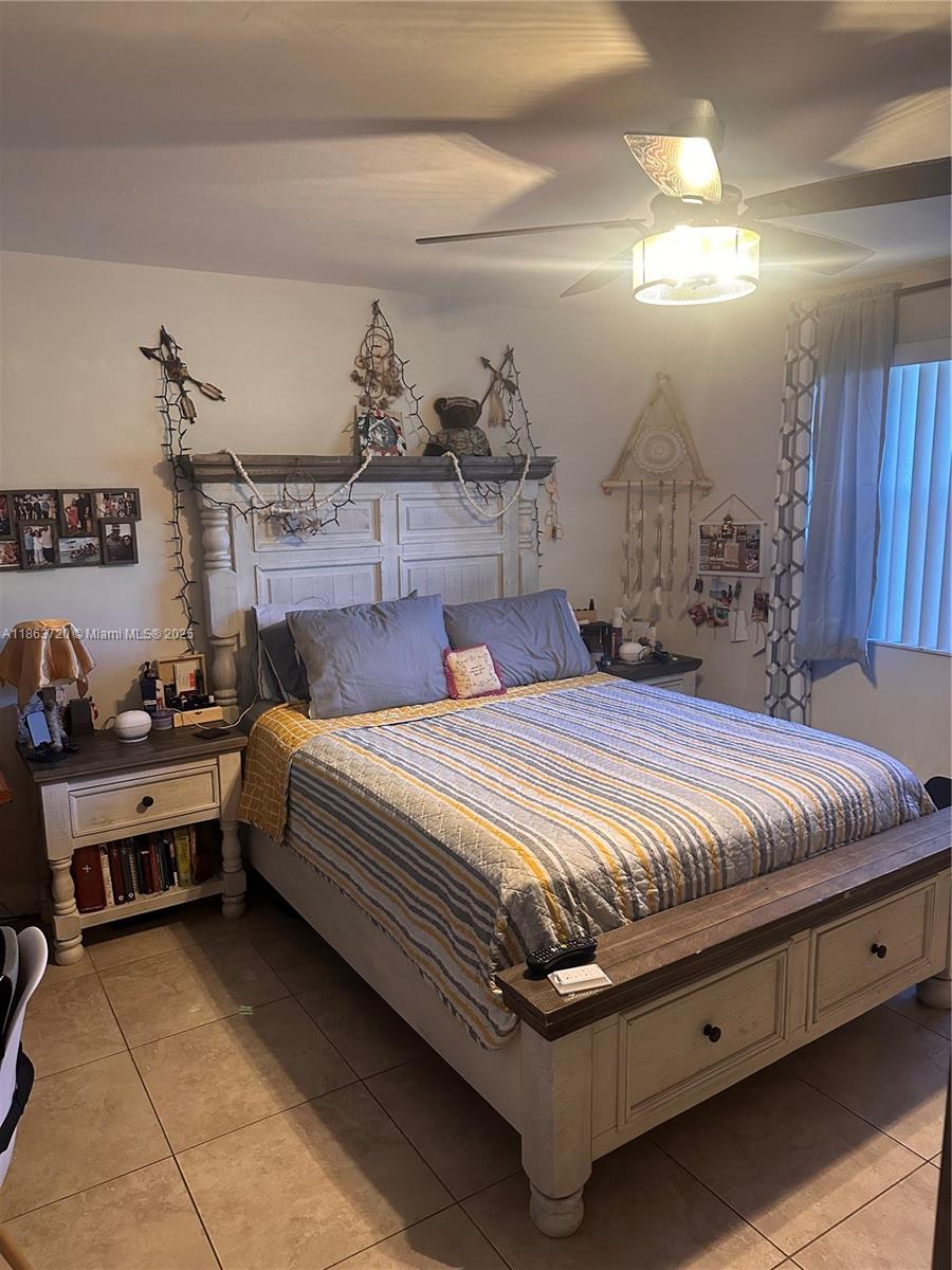 SUNRISE LAKES 168 CONDO - Residential