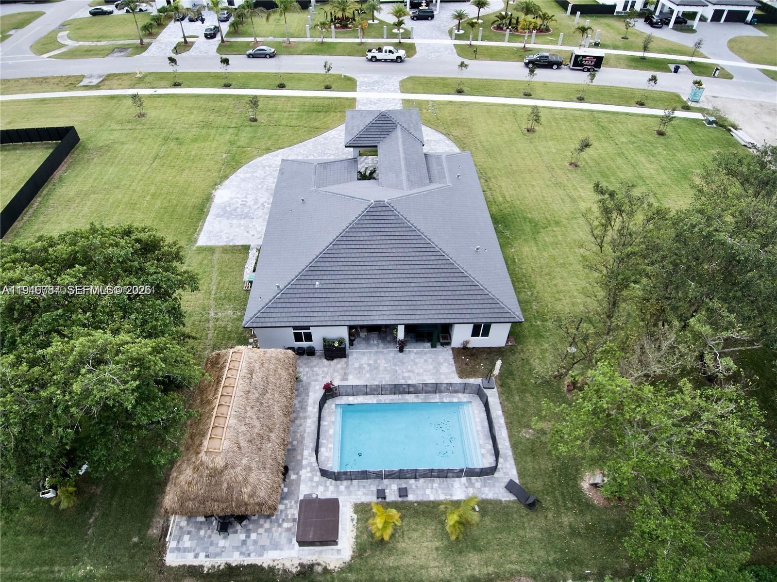 THE REDLANDS SEC 4 - Residential