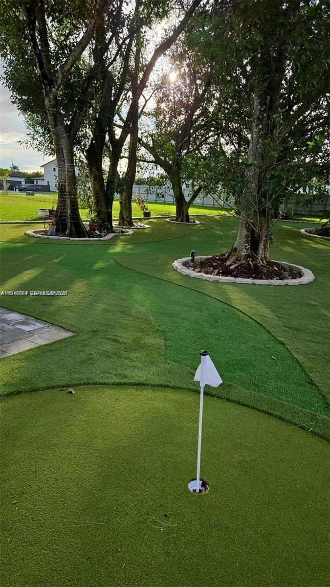 THE REDLANDS SEC 4 - Residential