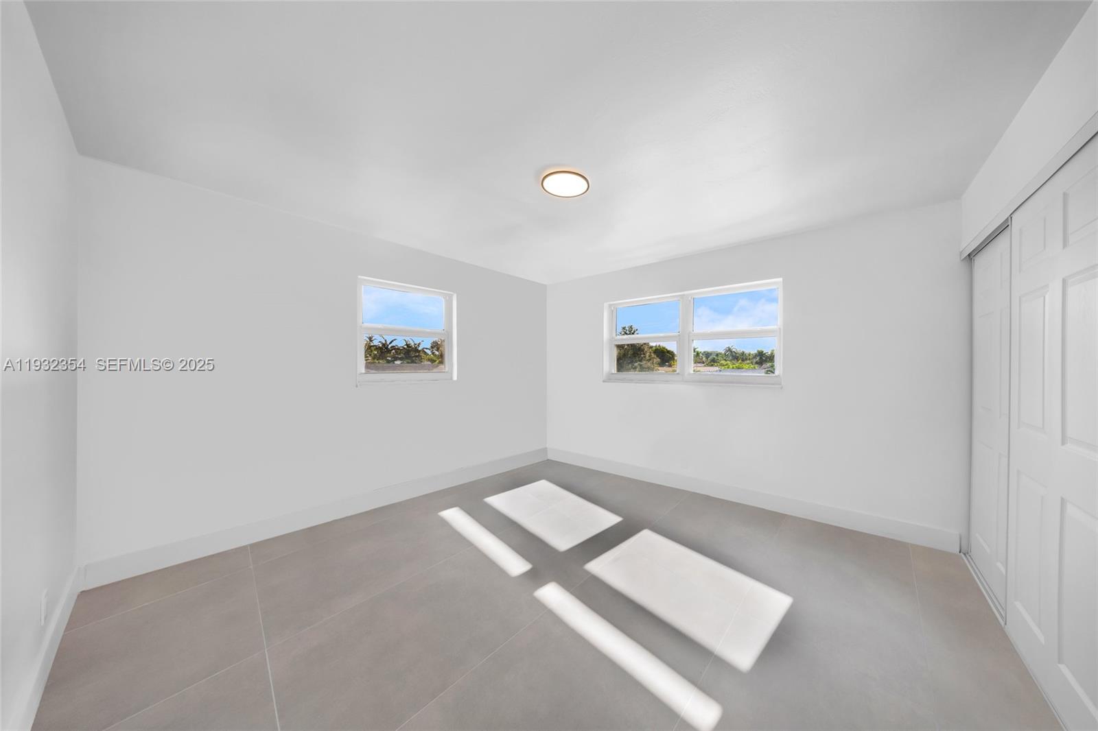 CORAL RIDGE ISLES - Residential Lease